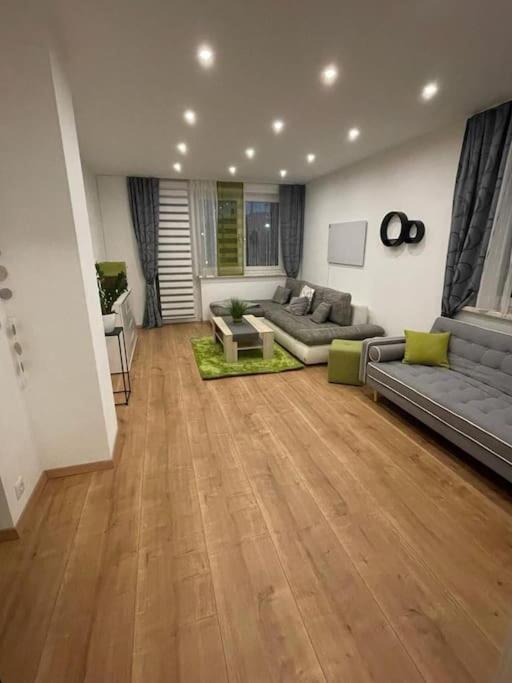 Rr-Rooms Ferienwohnung 쥬덴버그 외부 사진